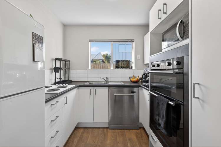5/15 Buffon Street Waltham_7