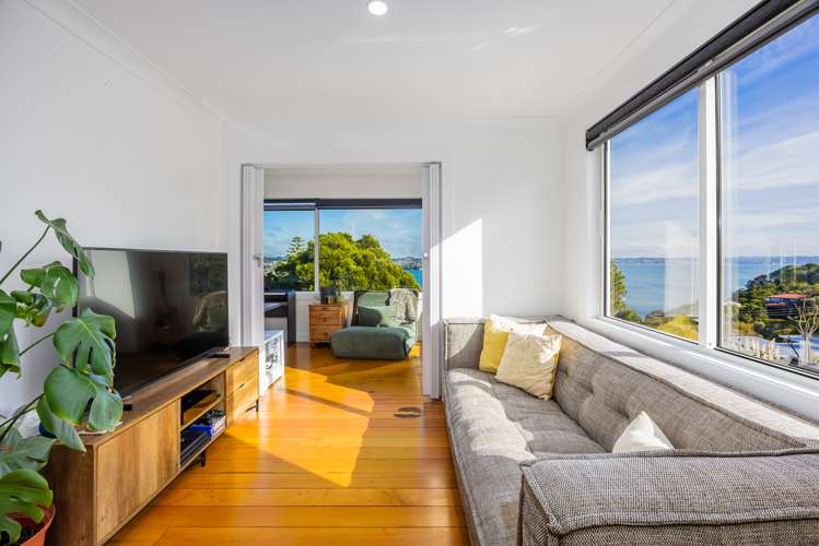 9 Roberts Road Matakatia_7