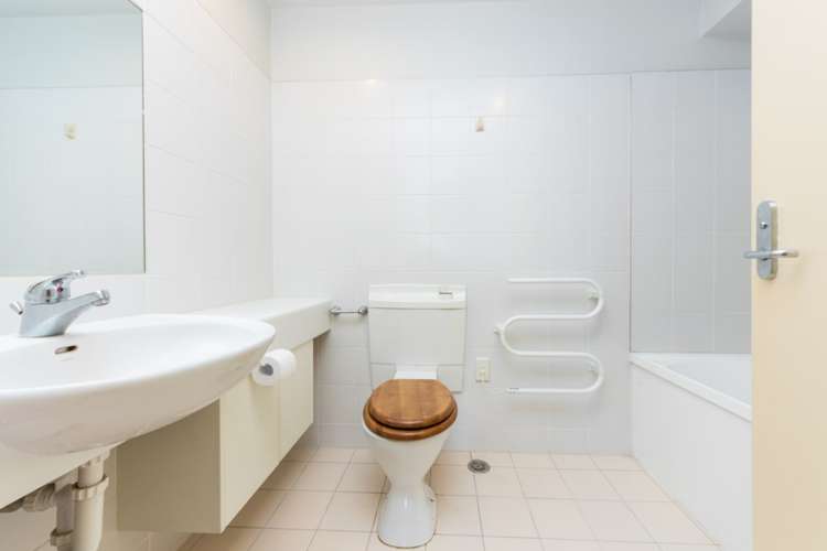 9a/205 Hobson Street Auckland Central_13