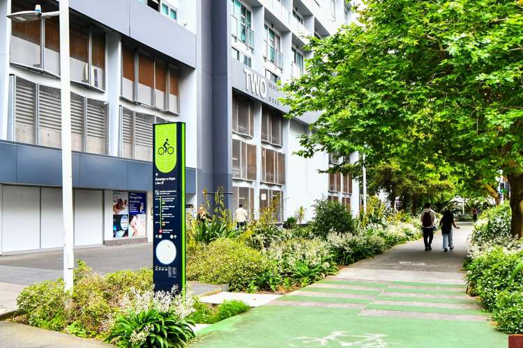 CU2/2 Beach Road Auckland Central_9