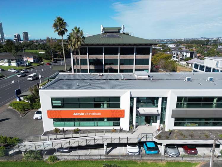 46 Taharoto Road Takapuna_1