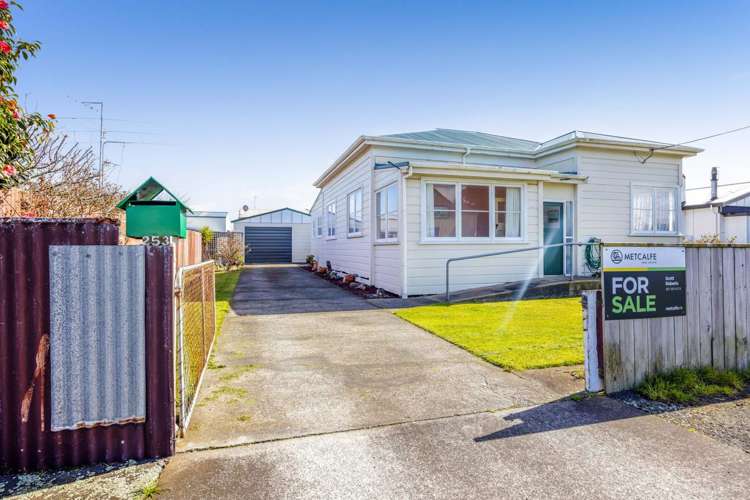 253 Princes Street Hawera_21