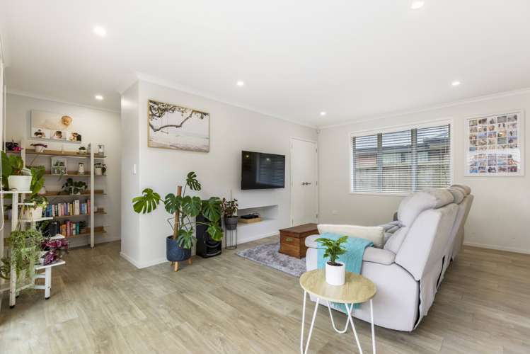 28 Waituarua Drive Takanini_9