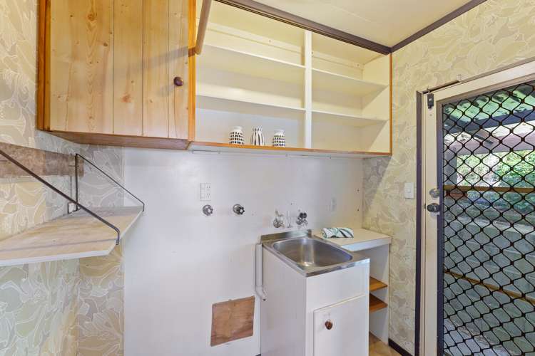 19 Napier Grove Waikanae Beach_15