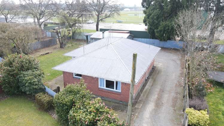 35 Davis Crescent Netherby_12