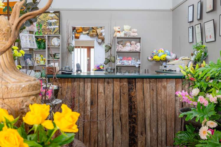 12 High Street Dannevirke_11