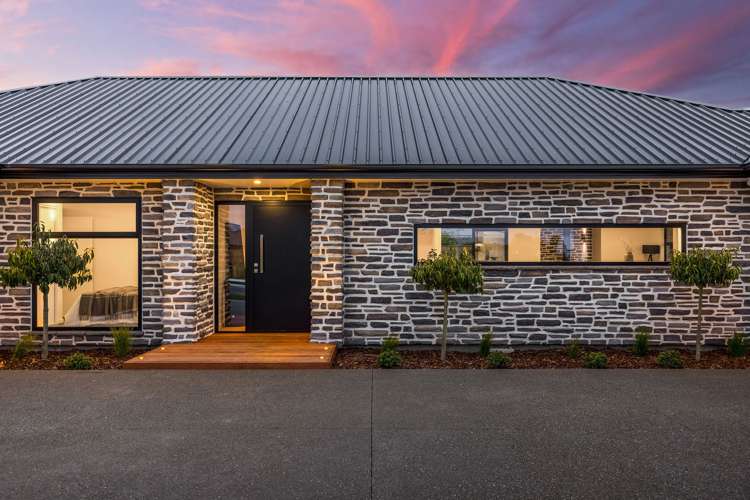 17 Knighton Drive West Melton_1