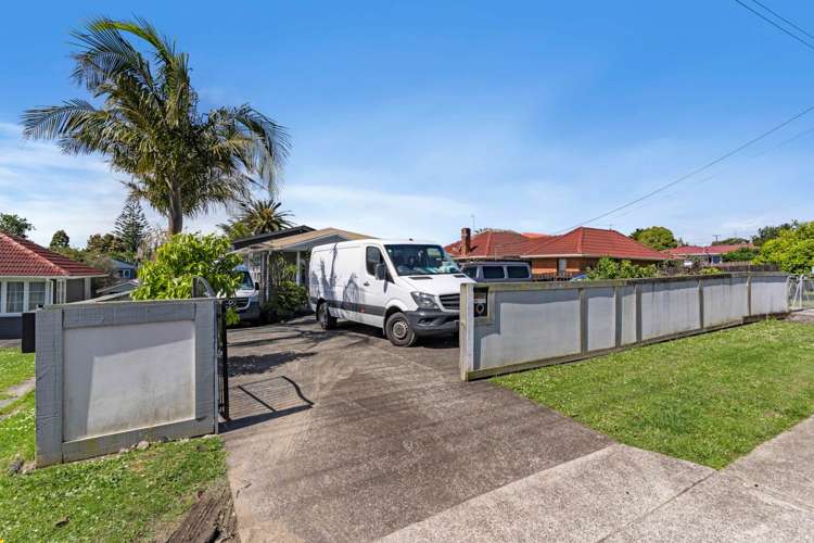 17 Vodanovich Road Te Atatu South_22