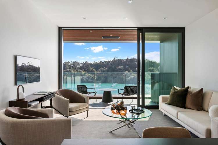 Apt 1002/6 Boundary Road_1