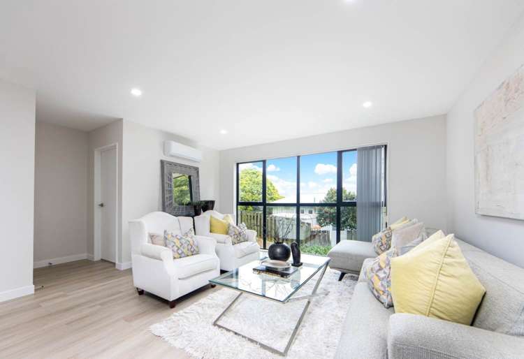 2/41 Marriott Road Pakuranga_2