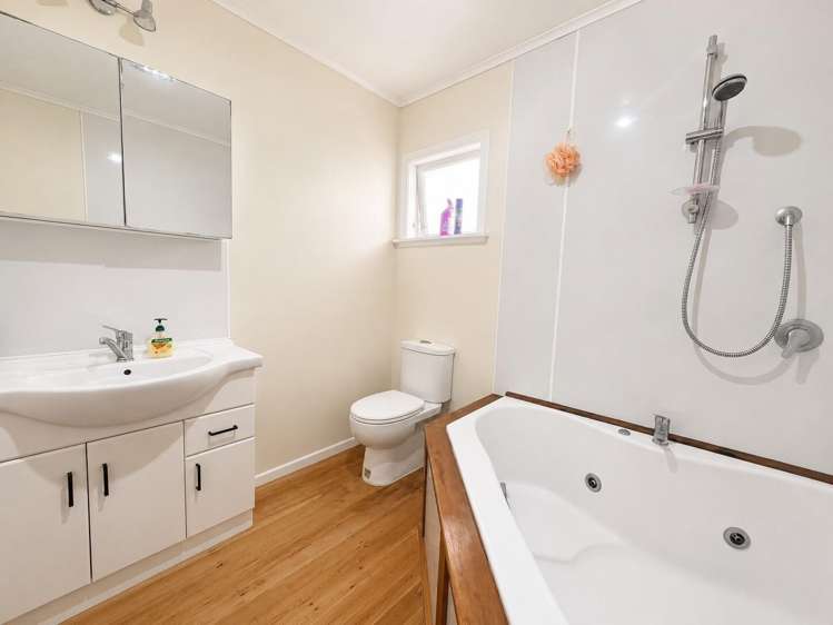212 Waikiekie Road Thames_23