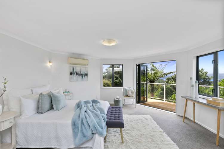 42 Downing Street Crofton Downs_18