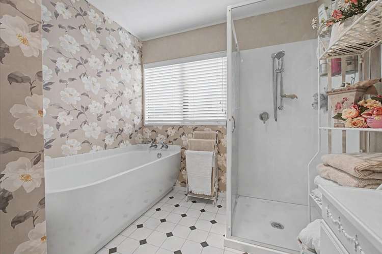 7 Plover Place Maungatapu_13