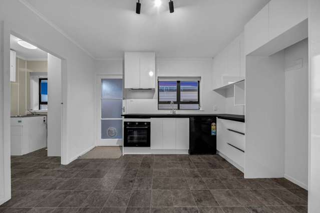 12 Hunua Road Papakura_3