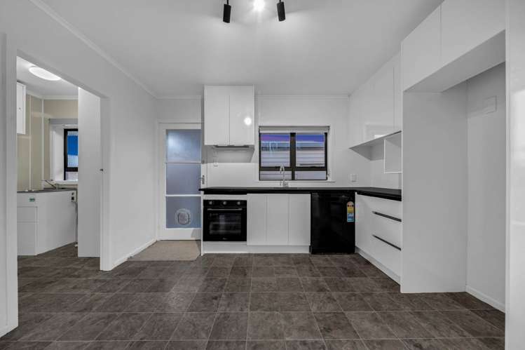 12 Hunua Road Papakura_4