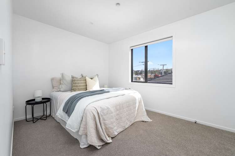 5/9 Vesty Avenue Hillcrest_17