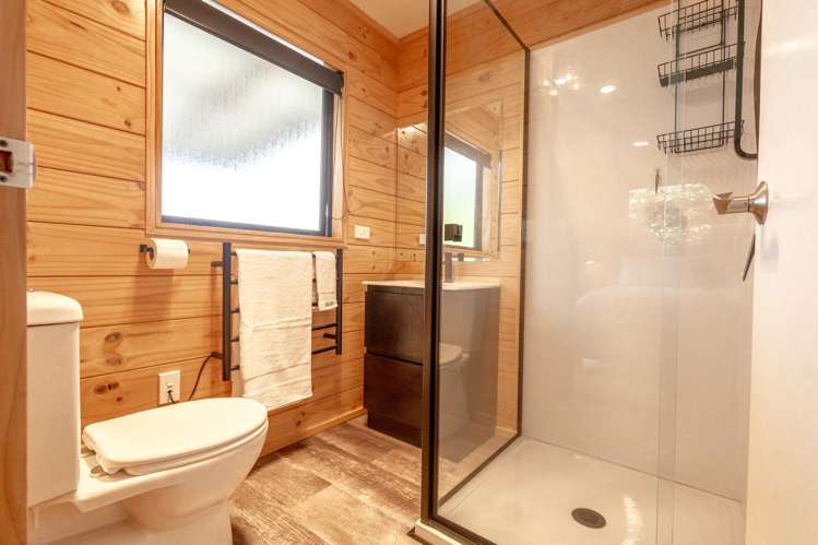 12 Mcfetrick Place Franz Josef_15