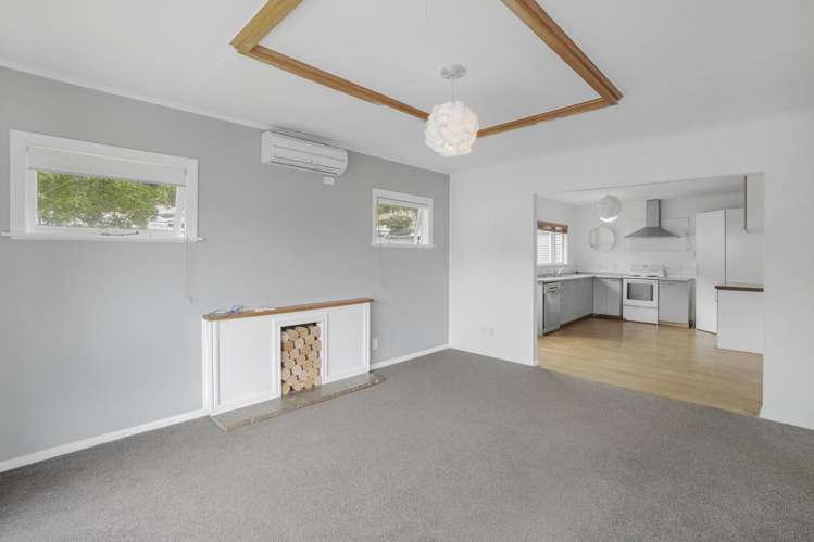 20 Petrie Street Wainuiomata_1