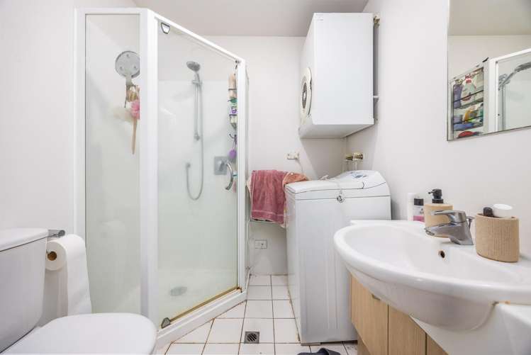 702/8 Ronayne Street Auckland Central_5