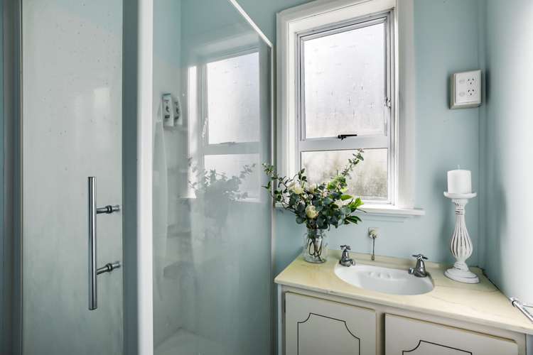 216 Fox Street Hamilton East_8