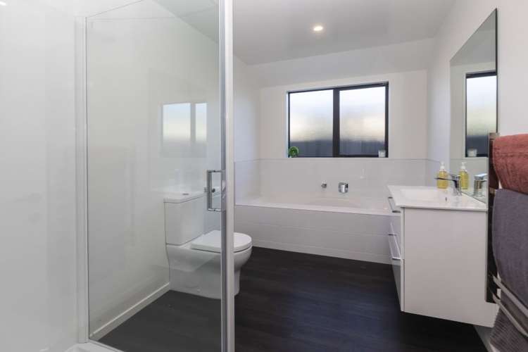 12 Verdeco Boulevard Lincoln_22