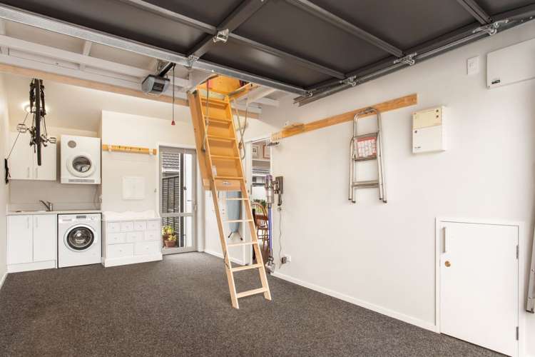 5 Knowles Street Merivale_15