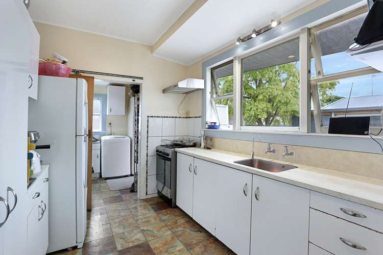 144 Wainui Road Kaiti_16