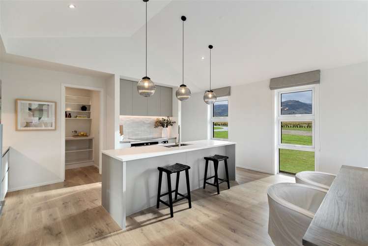 77 Stone Drive Cromwell_6