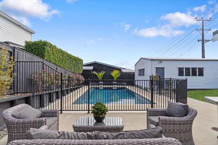 38 Aramoana Avenue Devonport_27