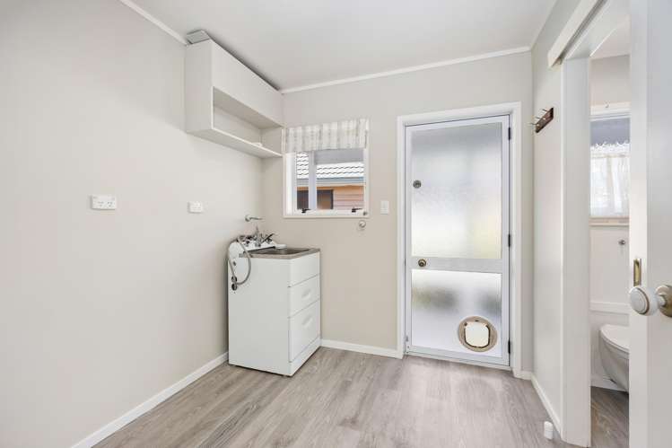 16 Arohia Place Snells Beach_18