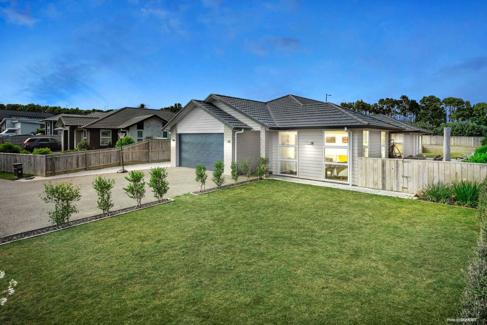 15 Lydiard Place Beachlands_0