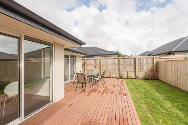 16 Tarn Close Richmond_2