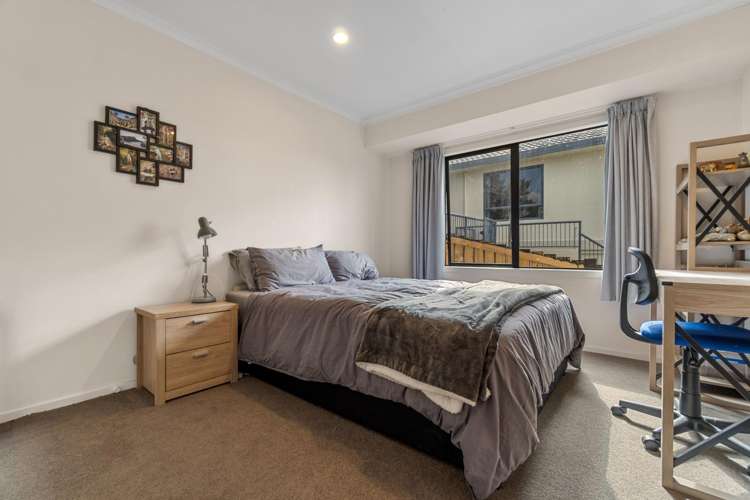 9 Guernsey Place Grandview Heights_16