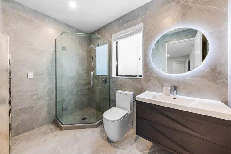 8 Tendril Court Orewa_14