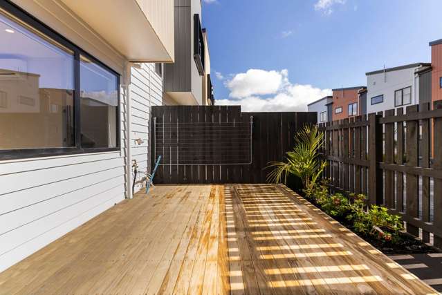 3/3 Pinefield Road Whenuapai_2