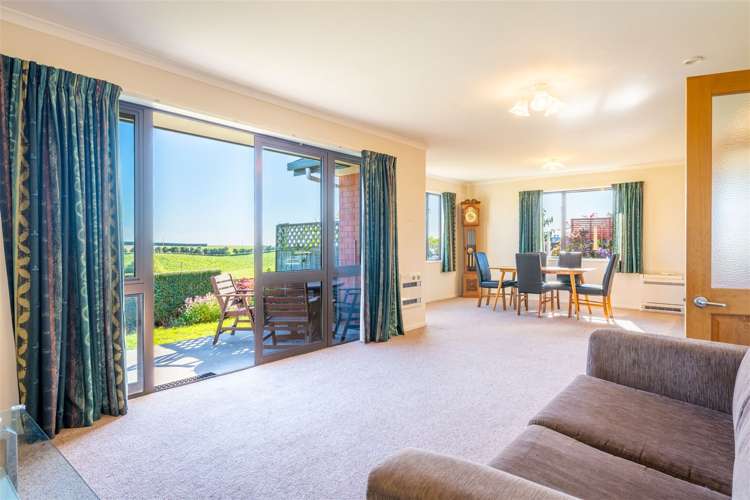 17a Alpine Close Marchwiel_4