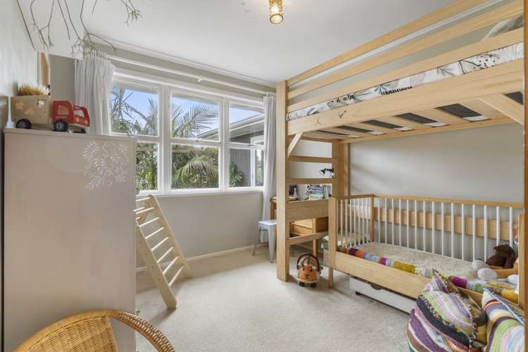 61 Glen Marine Parade Glendene_17