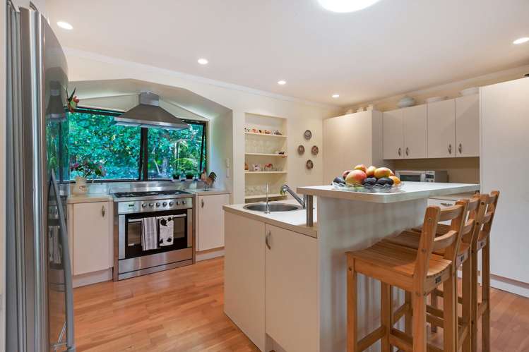 12 Valley Road Titirangi_9