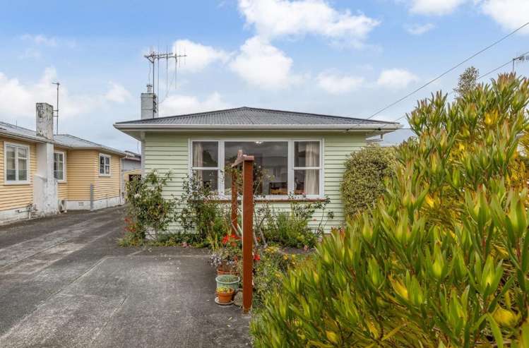 11 Karaka Crescent 10516_10
