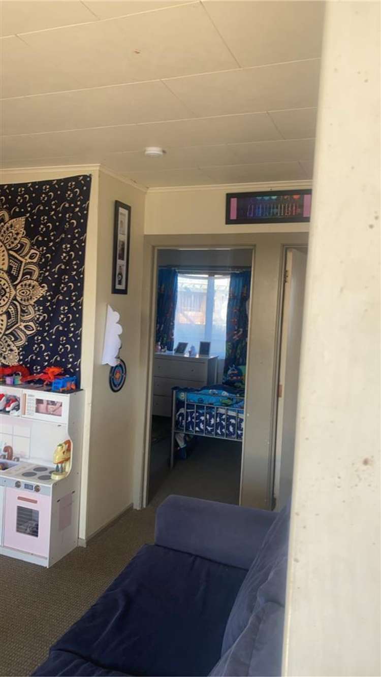 5 Tauranga Place Waitara_13