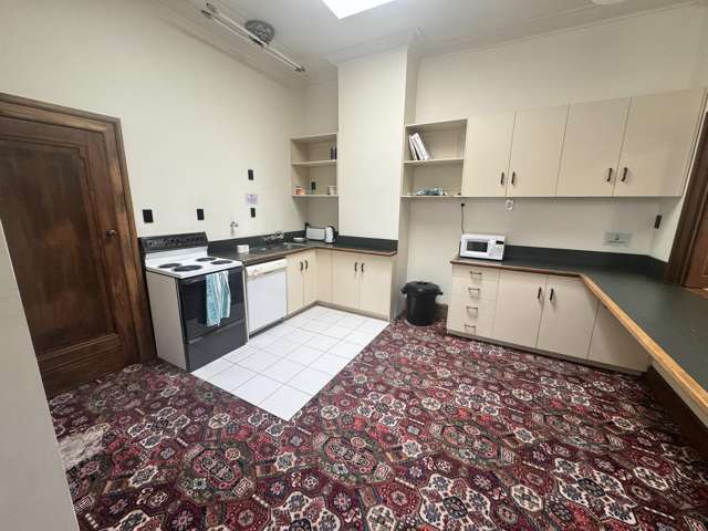 Office 11/1 Shakespeare Road Napier South_1