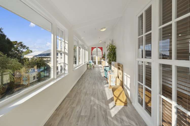 2 Fantail Grove Belmont_5