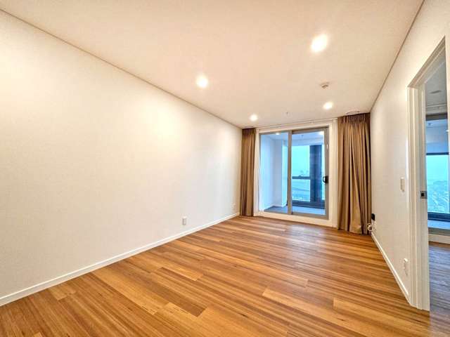 7d/100 Anzac Avenue City Centre_4