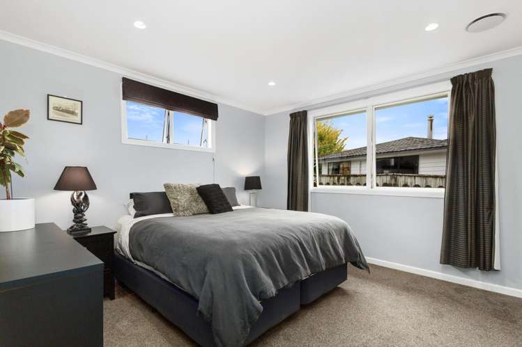 18 Omaha Grove Totara Park_8