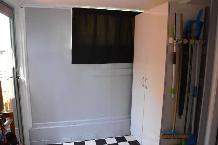 5 Tokopapa Street Mokau_13