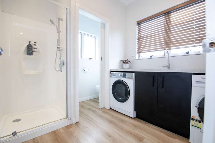 19 Harpham Street Taradale_11