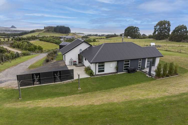 212 McMaster Road Saddle Hill_26