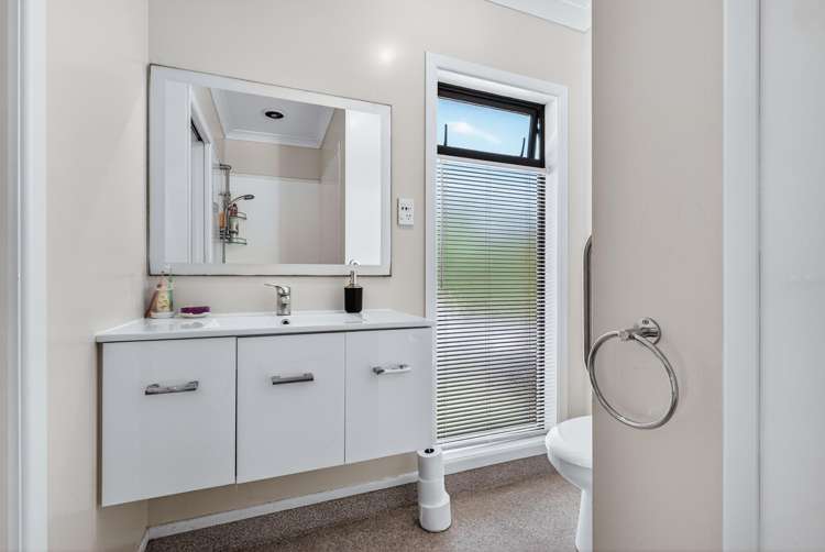 273 Mapara Road Acacia Bay_17