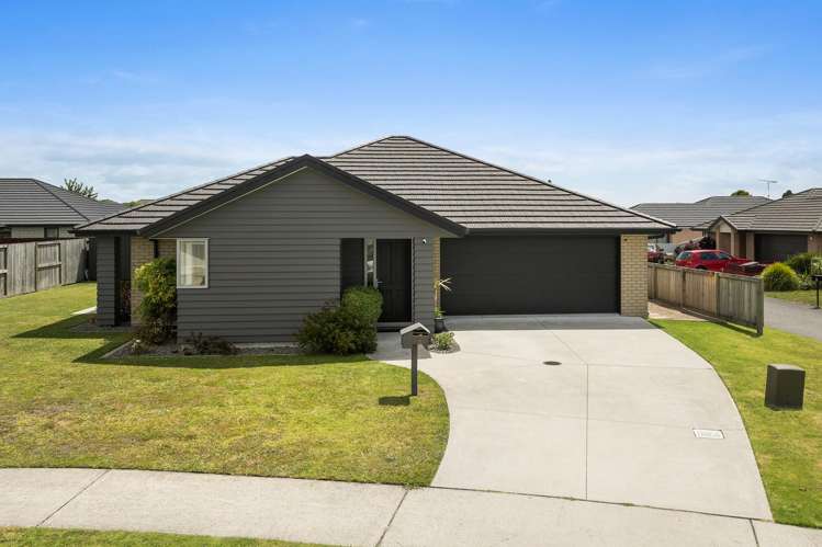 8 Eastbank Drive Katikati_11