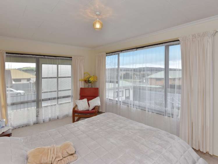 50 Seadown Crescent Amberley_10